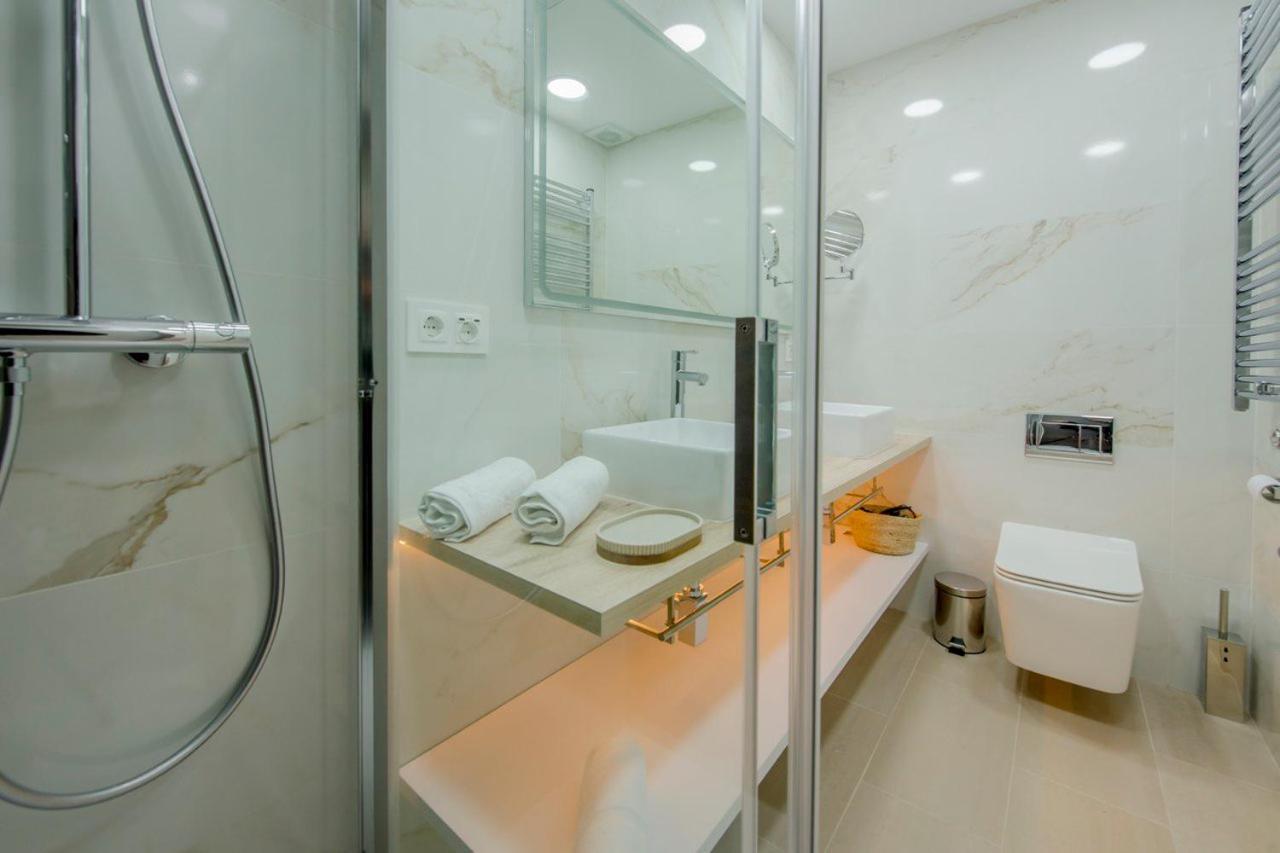 Suara Apartamentos 1 Madrid Ngoại thất bức ảnh